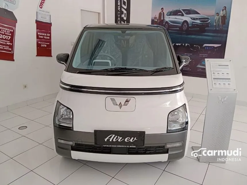 2022 Wuling EV Air ev Long Range Hatchback