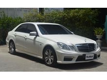 2012 Mercedes-Benz E200 CGI 1.8 W212 (ปี 10-16) Avantgarde Sedan