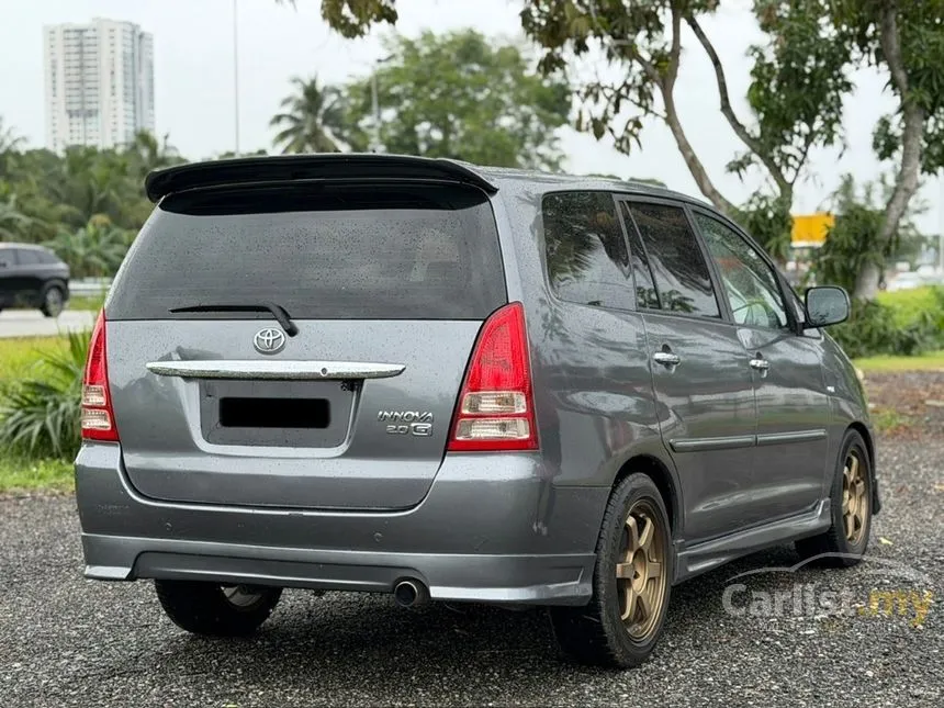 2005 Toyota Innova G MPV