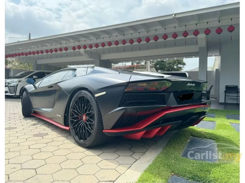 2018 Lamborghini Aventador S Coupe