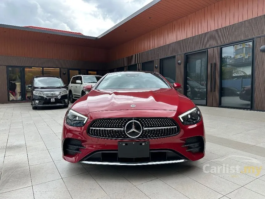 2022 Mercedes-Benz E200 AMG Sedan