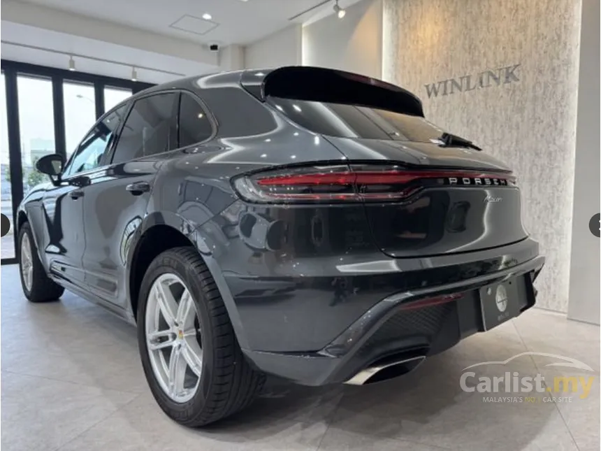 2022 Porsche Macan SUV