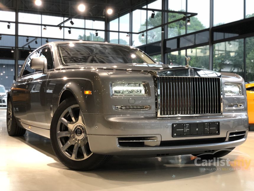 rolls royce phantom carlist