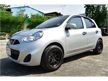 2016 Nissan March 1.2 (ปี 10-16) E Hatchback MT