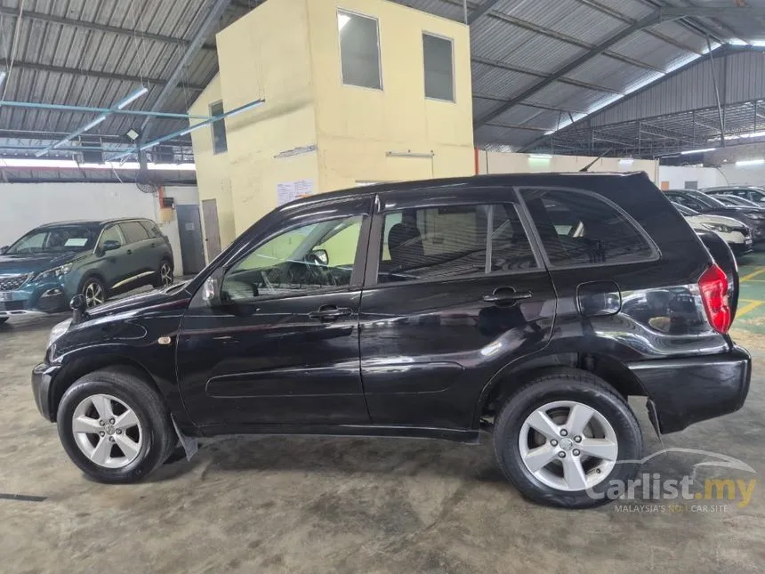 2004 Toyota RAV4 5 Door SUV