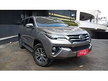 Toyota Fortuner 2.7 SRZ 4X2. Bensin AT Coklat Tua Metalik 2017 Service Record