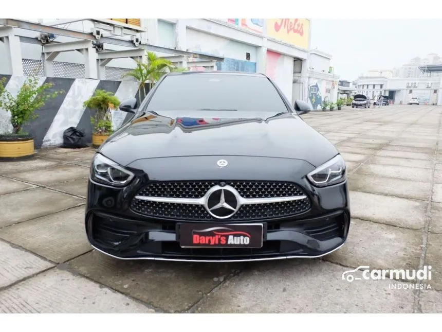 2022 Mercedes-Benz C300 AMG Line Sedan