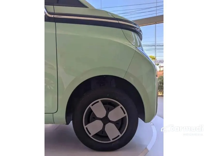 2024 Wuling EV Air ev Lite Long Range Hatchback