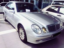 2004 Mercedes-Benz E240 2.6 Elegance Sedan