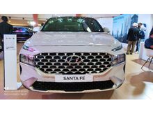 2021 Hyundai Santa Fe 2.2 CRDi Signature SUV Spesial kredit Bunga 0