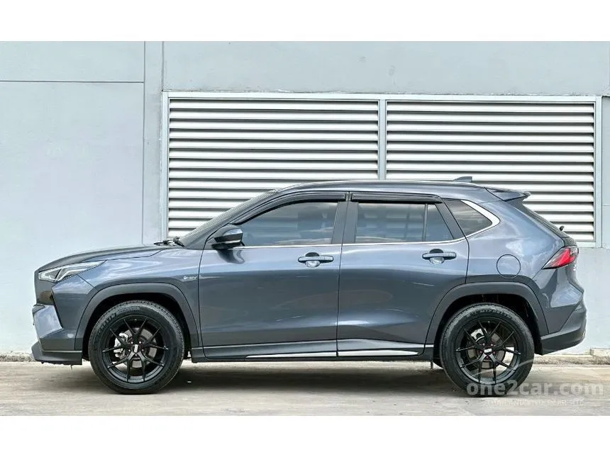 2024 Toyota Yaris Cross HEV Premium Luxury SUV