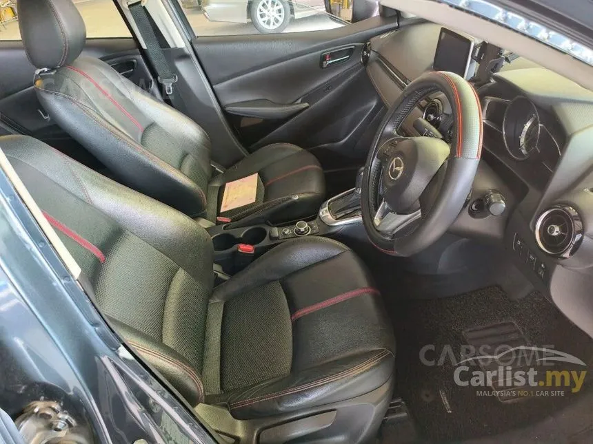 2015 Mazda 2 SKYACTIV-G Hatchback