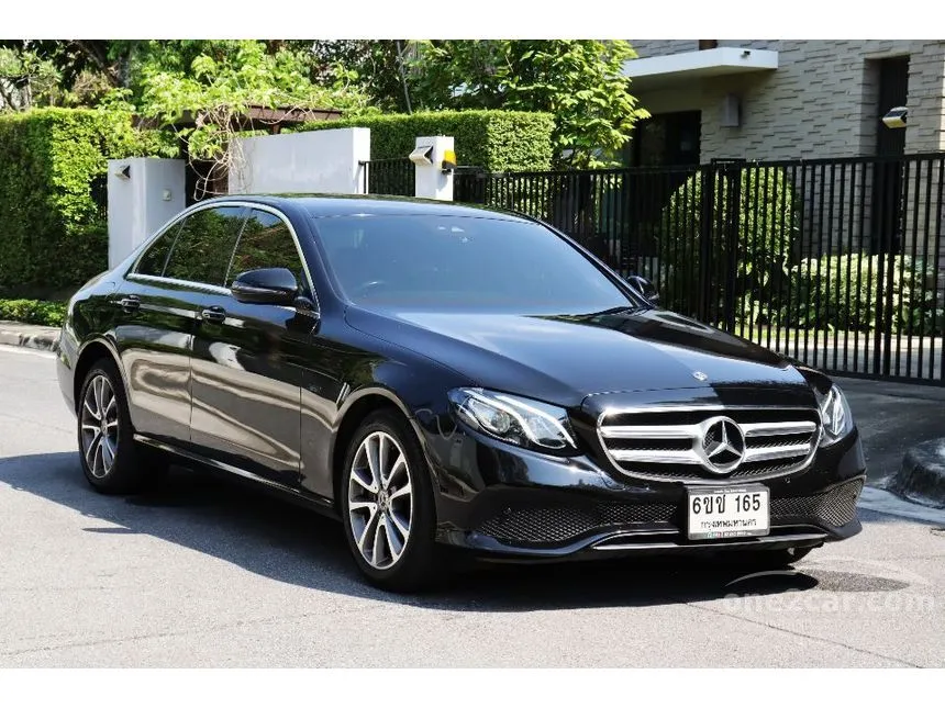2022 Mercedes-Benz E300 e Avantgarde Sedan