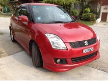 SUZUKI SWIFT 1.5 AUTO KEYLESS 2011