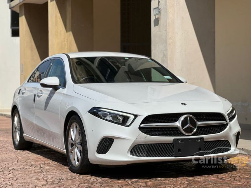 Recon 2019 Mercedes-Benz A250 4MATIC - Carlist.my