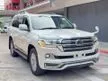 Recon 2020 Toyota Land Cruiser 4.6 ZX SUV 32K+KM AX PACKAGE POWER TAIL BOOT MODELLISTA KIT SAFETY FEATURE KEYLESS ENTRY PUSH START REVERSE CAMERA UNREGISTER - Cars for sale