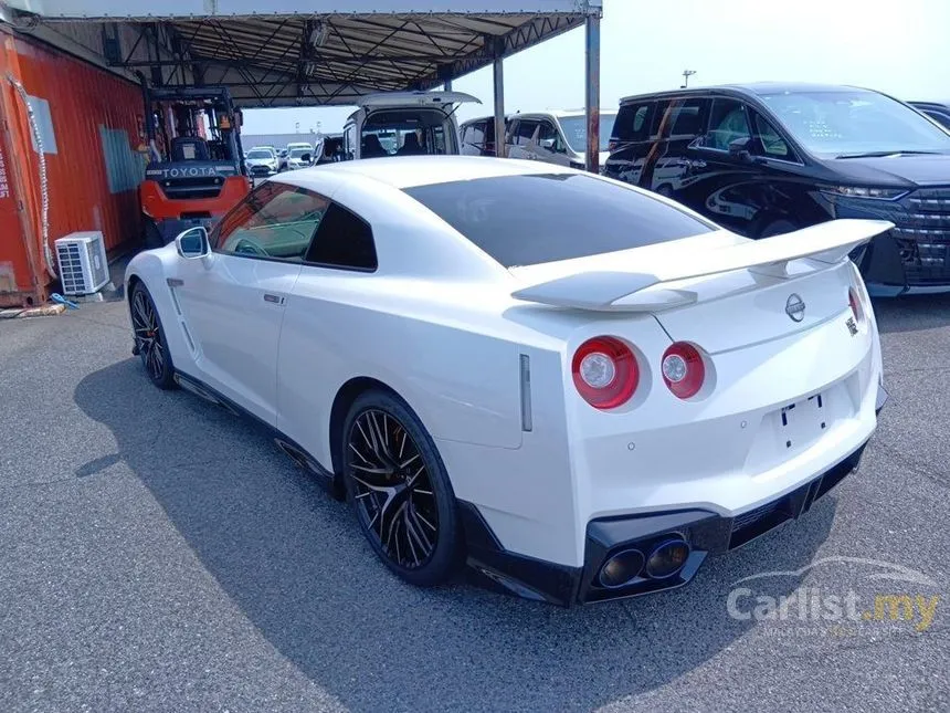 2024 Nissan GT-R Pure Edition Coupe