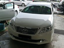 2013 Toyota Camry 2.5 V Sedan