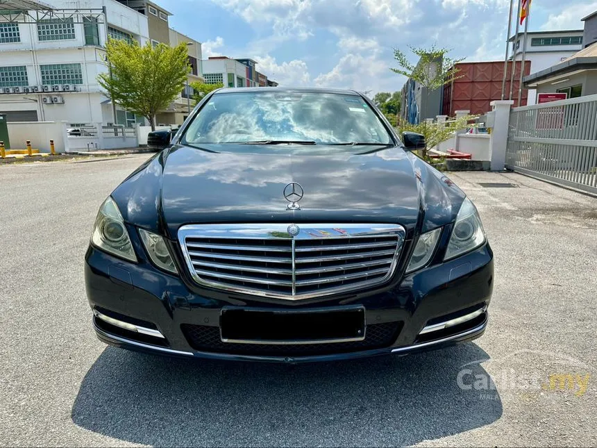 2012 Mercedes-Benz E200 CGI Elegance Sedan