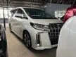 Recon 2019 Toyota Alphard 2.5 SC PIOT SEATS ** SUNROOF / 3 EYE LED HEADLIGHT ** FREE 5 YEAR WARRANTY / EXCELLENT CONDITION ** MANY UNIT TO CHOOSE **