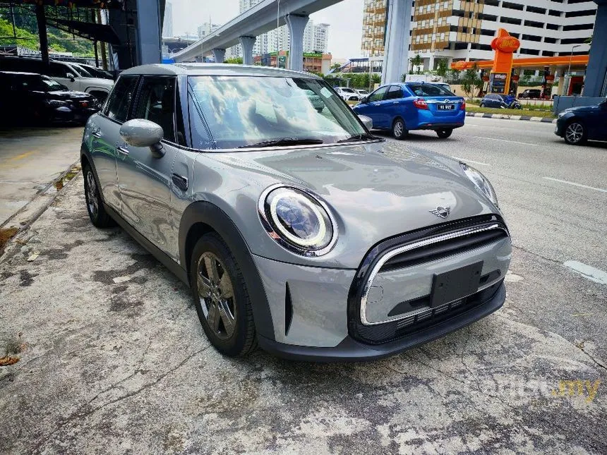 2022 MINI Cooper 5 Door Hatchback