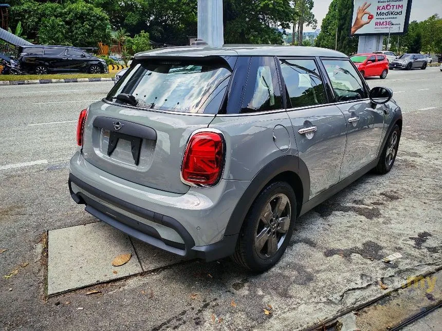 2022 MINI Cooper 5 Door Hatchback