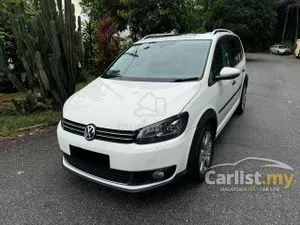 2011 Volkswagen Cross Touran 1.4 MPV