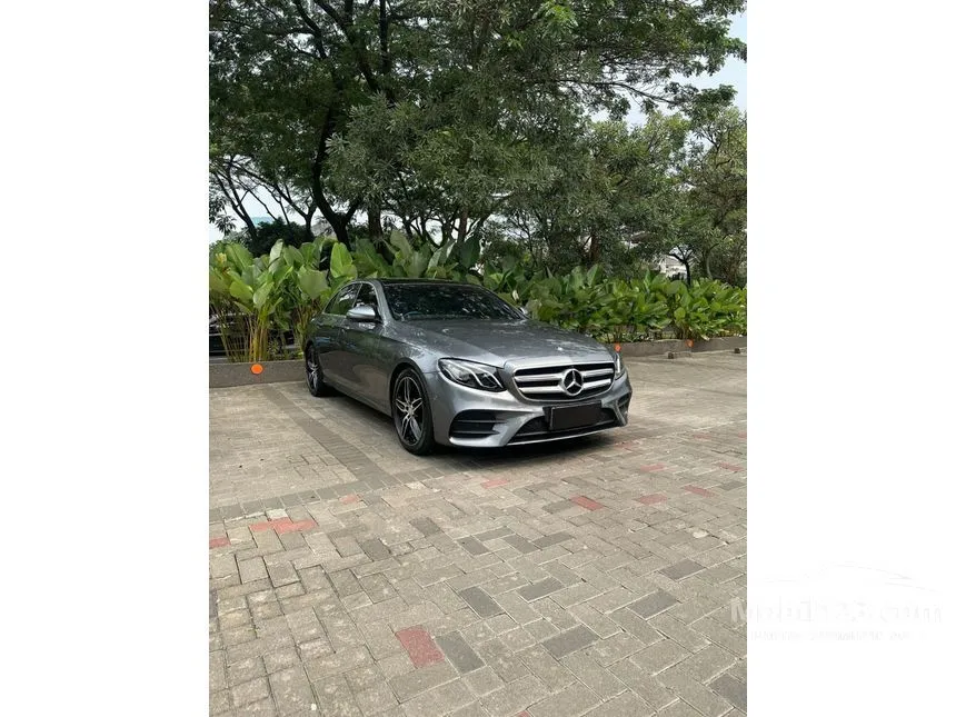 2017 Mercedes-Benz E300 AMG Line Sedan