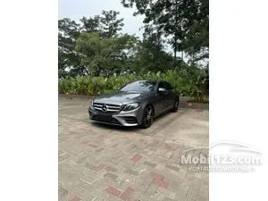 2017 Mercedes-Benz E300 2.0 AMG Line Sedan