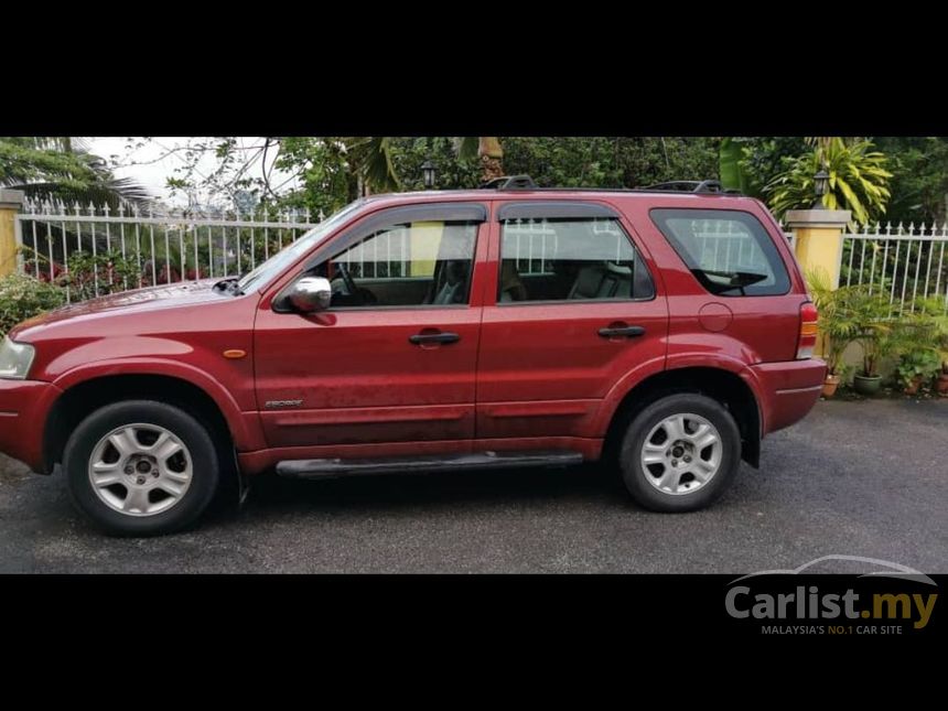 2004 Ford Escape XLT SUV