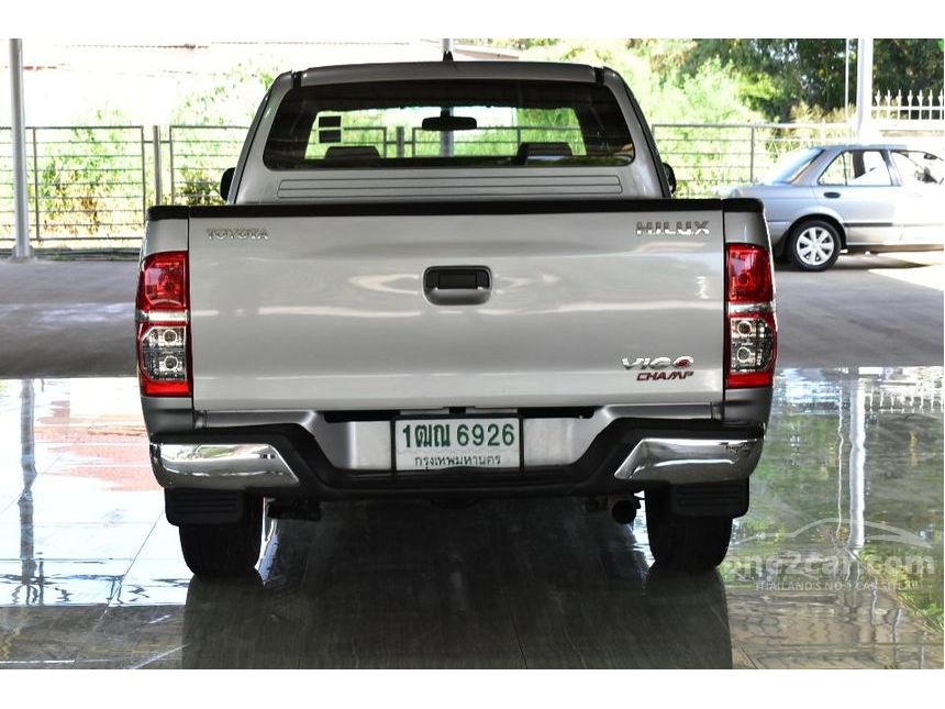 Toyota Hilux Vigo 2015 J STD 2.5 in กรุงเทพและปริมณฑล Manual Pickup สี ...