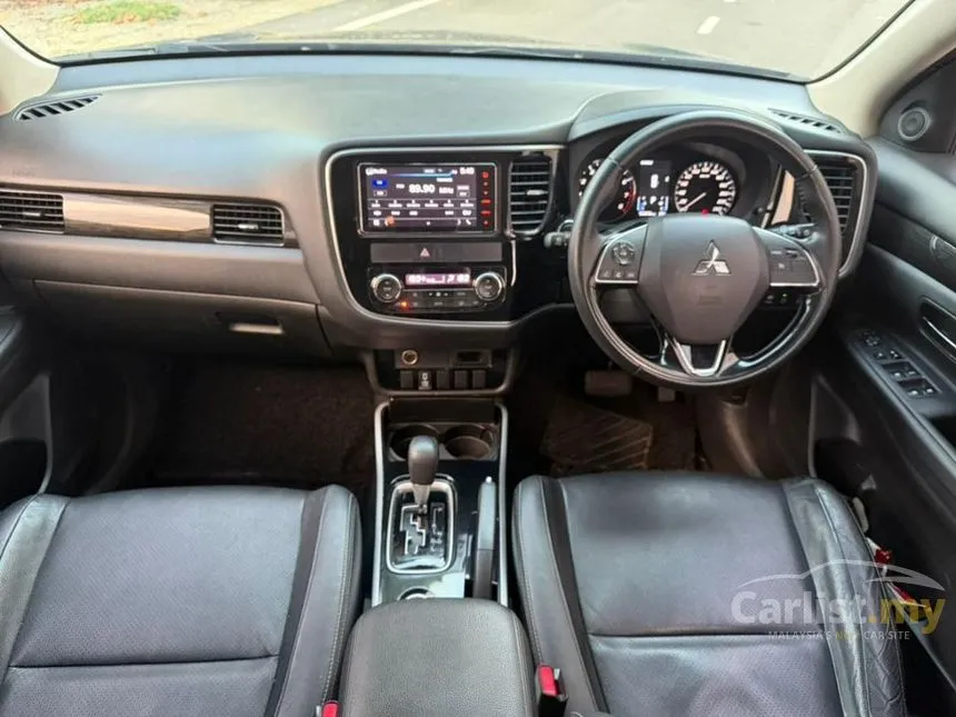 2019 Mitsubishi Outlander SUV