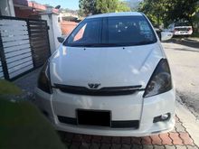 2005 Toyota Wish 1.8 Base Spec MPV