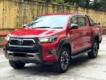 2023 Toyota Hilux 2.8 Rogue Dual Cab (AT) UNDER WARRANTY / FULL SERVICE TOYOTA / LEATHER SEAT / CAGE WITH SPOT LIGHT / REVERSE CAMERA / ELECTRIC SEAT