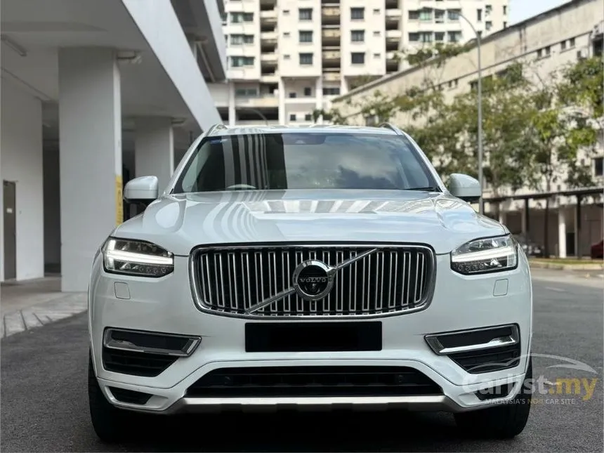 2015 Volvo XC90 T8 Twin Engine SUV