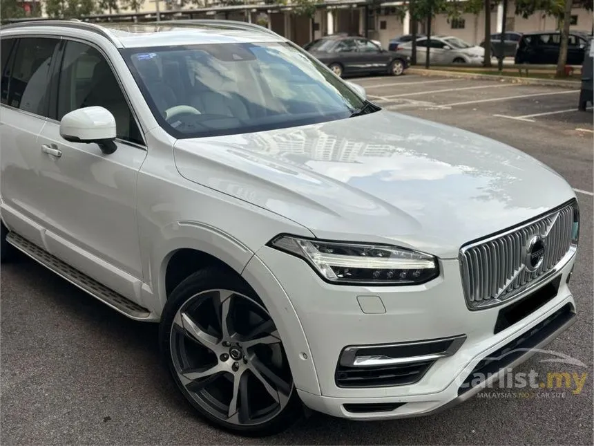 2015 Volvo XC90 T8 Twin Engine SUV