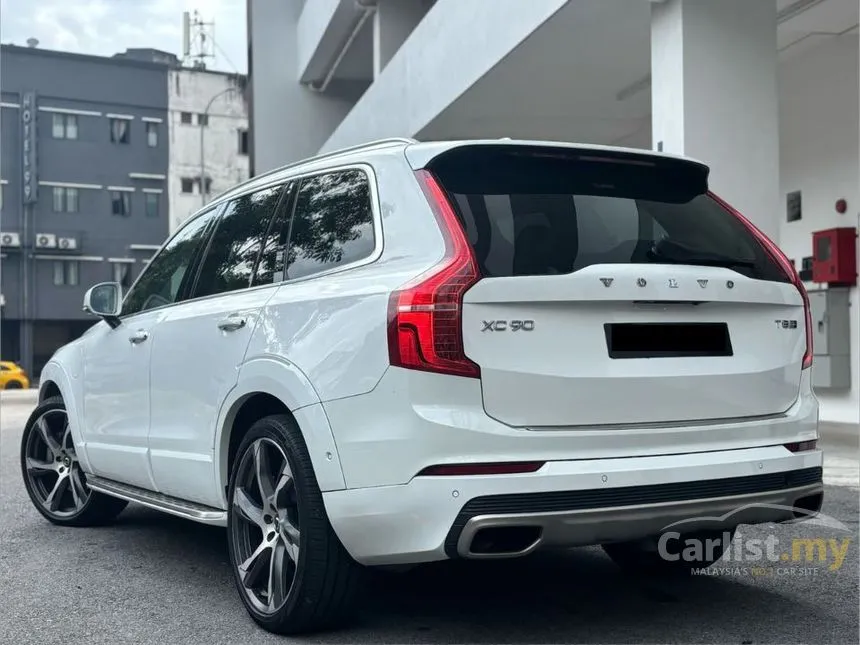 2015 Volvo XC90 T8 Twin Engine SUV