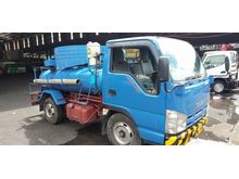 Isuzu Lorry Tanker