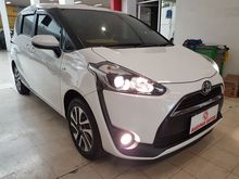 Toyota Sienta 1.5 V CVT AT 2018 Putih