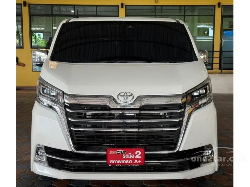 2024 Toyota Majesty Grande Van