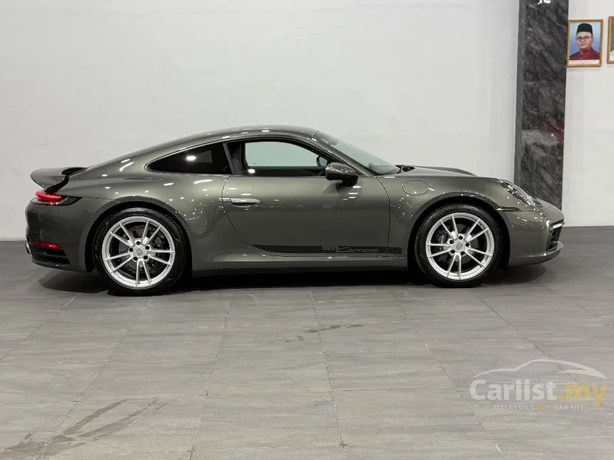 2022 Porsche 911 Carrera S Coupe