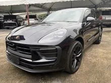 2022 Porsche Macan 2.0 - Born from Porsche Racing Heritage, Crafted for Everyday Excellence. Low Mileage, Carbon Fiber Interior & 2 Tones Leather.