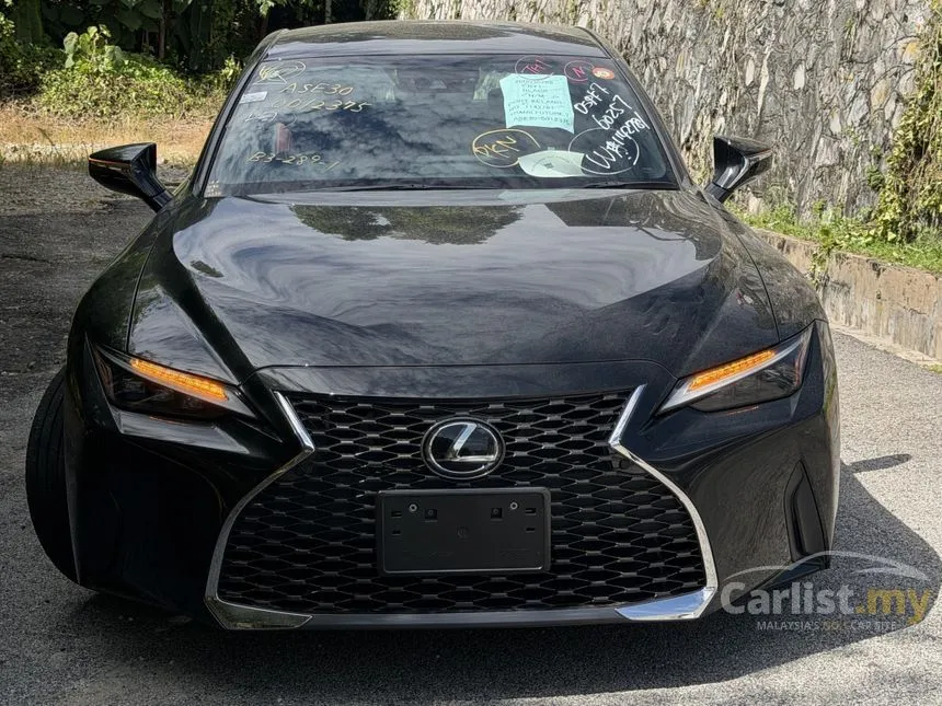 2022 Lexus IS 300 F Sport Sedan
