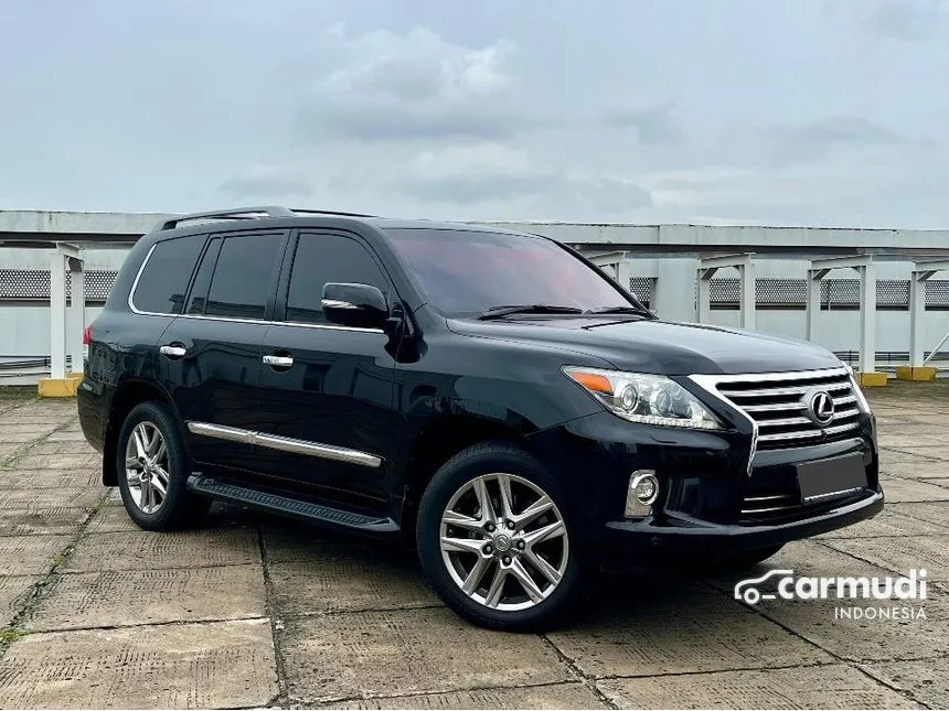 2013 Lexus LX570 SUV