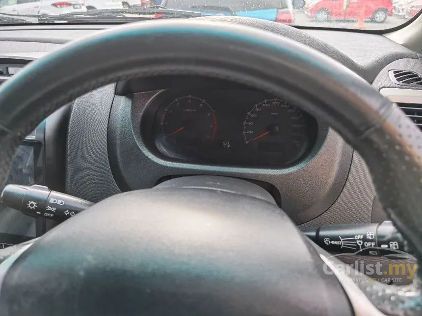 2015 Proton Exora Premium MPV