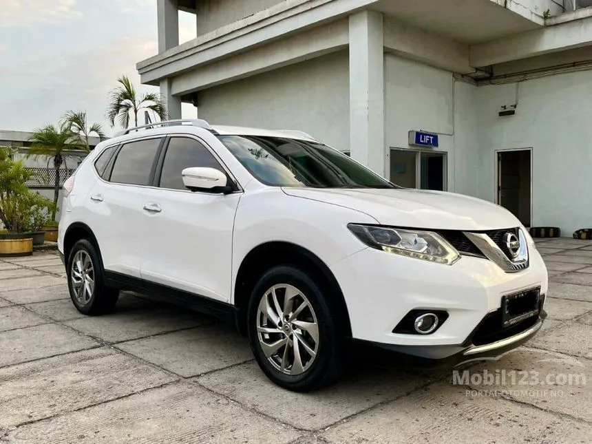 Jual Mobil Nissan X