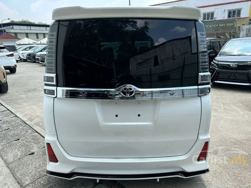 2020 Toyota Voxy ZS Kirameki Edition MPV