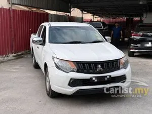 2015 Mitsubishi Triton 2.5 VGT Dual Cab 4X4 Pickup