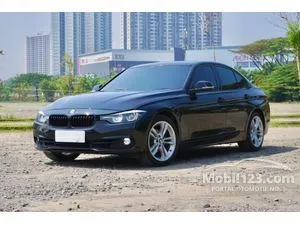 2019 BMW 320i 2.0 Sport Shadow Edition Sedan