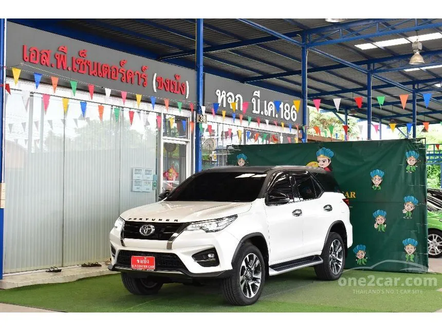 2019 Toyota FORTUNER TRD Sportivo (2-Tone) SUV